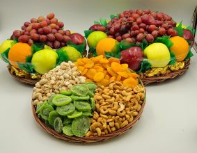 Dried Fruit & Nut Gift Basket With Fresh Fruit